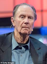 CNBC top talent Hadley Gamble was 'romantically linked to married Texas  buyout tycoon'