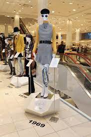 Check spelling or type a new query. It S A Golden Celebration At Neiman Marcus 50th Anniversary Bash Fashion Blogger From Houston Texas My Red Glasses By Roz Pactor