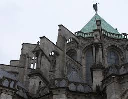 Chartres Cathedral Flying Buttresses Of The Apse Courtesy Of Florestan Connecting Heaven And Earth Earth Heaven On Earth Flying Buttress Gothic Cathedral