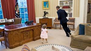 Mama sarah onyango obama who was heavily profiled after president obama was elected in 2008 the news was confirmed by mama sarah's daughter marsat onyango who said her mother died at a. Barack Obama Gets Rock Star Reception In Germany Germany News And In Depth Reporting From Berlin And Beyond Dw 04 04 2019