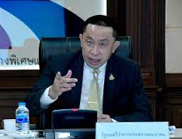 'ศักดิ์สยาม' กักตัว14วัน ภท.ยันผลตรวจเป็นลบ แนะผู้ร่วมงานวันเกิดเร่งตรวจ เมื่อวันที่ 6 เมษายน 2564 นายศุภชัย ใจสมุทร ส.ส.บัญชีราย. Sv7operyqxlzem
