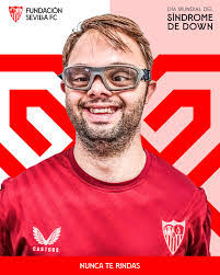 Obed Mejia's Instagram, Twitter & Facebook