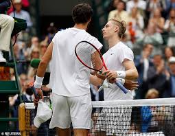 Drops his off arm off immediately in the preparation, like jack sock but more extreme. Denis Shapovalov Set To Take On Defending Champion Novak Djokovic After Overcoming Karen Khachanov Aktuelle Boulevard Nachrichten Und Fotogalerien Zu Stars Sternchen