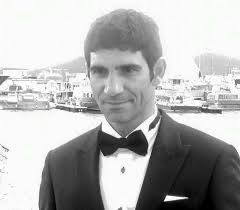 Firicel din serialul las fierbinti va scăpa în această joi, în mod definitiv, de un nou dosar de trafic de droguri, datorită procurorilor. Actorul Cuzin Toma Care L InterpreteazÄ Pe News Ro