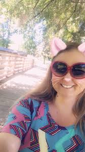 I ran into Holly Hutchins today at a short Balance Rock hike. That was  fun!! Lunch at a future date...