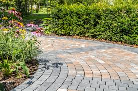 Metten Campino Campino Torino Braungrau In Kombination Mit Campino Basalt Grau In 2020 Garten Gartengestaltung Gartenweg