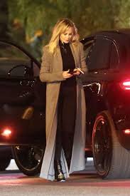 Jun 04, 2021 · grace johnson and stella banderas have modeled the new capsule collection. Melanie Griffith Has Dinner With Daughters Dakota Johnson And Stella Banderas 08 Gotceleb