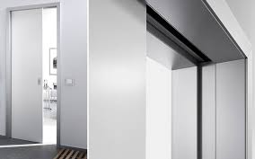 Biasanya kusen dibuat dari bahan dasar kayu karena kayu memang mudah dibentuk dan mudah untuk didapatkan. Mengenal 7 Material Terbaik Agar Kusen Pintu Tahan Lama