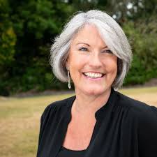 Today's office was the beautiful grounds of Birr Castle Demesne with the  Biodiversity Officers, learning about the scientific basis and application  of the Irish Vegetation Classification system from…