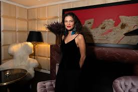 Mercedes Salazar présente sa collaboration avec The Luxury Collection