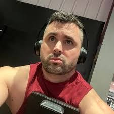 Josh Self's Instagram, Twitter & Facebook