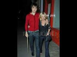 He was stopped by police during an alleged. Kate Moss Pete Doherty Youtube