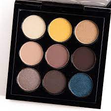 She's a model, she's famous, she's in pokemon. Mac She S A Model Eyeshadow X 9 Palette Review Swatches