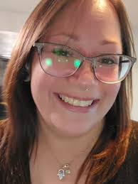 Alyssa Kessler's Instagram, Twitter & Facebook