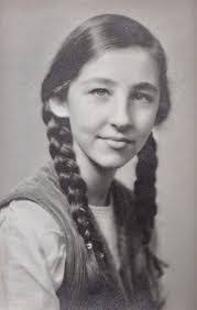 Myra Leach's Instagram, Twitter & Facebook