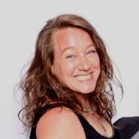 Adrienne Peters's Instagram, Twitter & Facebook