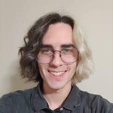 Amy Altman's Instagram, Twitter & Facebook