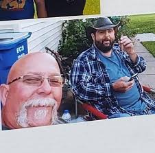 What is Chuck's 50/50 mix of brown pro dyes?