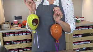 Töpferwaren werden aus ton und keramik handgefertigt und finden anwendung beim kochen, im garten und als deko für innen und außen. Einfach Keramik 14 Frostfeste Keramik Fur Den Garten Youtube