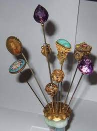 Pin By Traci Brothers On Buttons Antique Hats Hat Pins Hats Vintage