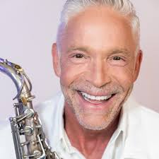 Dave Koz — Conga (feat. Aubrey Logan & Gloria Estefan): тексты песен, клипы  и концерты