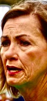 Harvest is in full swing here in Iowa! Had a great time visiting the  Johnson family farm and helping them in the field. Our family farmers are  growing crops that feed and