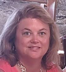 Deanna Beveridge's Instagram, Twitter & Facebook