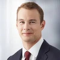 Ian Noble's Instagram, Twitter & Facebook