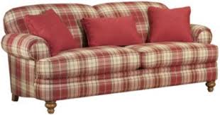 Pin By Dawn Mccusker On Country Rooms Country Sofas Country Living Room Country Couches