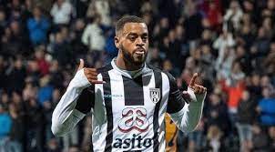 النصر يعلن غياب بيتي مارتينيز عن الملاعب 6 أشهر. ÙƒÙˆØ§Ø³ Ø§Ø®ØªØ±Øª Ø§Ù„Ù†ØµØ± Ø§Ù„Ø¥Ù…Ø§Ø±Ø§ØªÙŠ Ø¨Ø³Ø¨Ø¨ Ø§Ù„Ù…Ø§Ù„