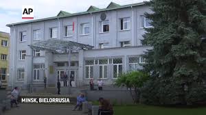 Impone nuevas sanciones a bielorrusia tras represión de protestas. Opositores Detenidos En Bielorrusia Por Protestas Youtube