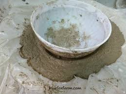 This concrete bird bath is as spacious as a good sized puddle and shallow enough to make a pleasant splashing place for birds of all sizes; Soil Cement Bird Bath A Garden Art Diy Craft Tutorial