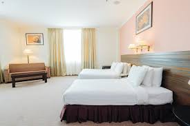 Selesai haji, sekali lagi saya pergi ke jeddah. Top Hotels With A Bar In Bayan Lepas Penang My