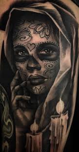 Celebra La Vida Y La Muerte Con Estos Impresionantes Tatuajes Del Dia De Los Muertos Torso Tattoos Skull Girl Tattoo Sleeve Tattoos