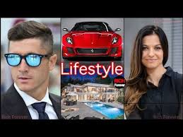 The bundesliga giant reacted following flick's announcement after his team's win at wolfsburg on saturday that he does not want to fulfill his contact, which runs to 2023. Robert Lewandowski Lifestyle Wife Family Net Worth Cars Anna Lewandowska Youtube Robert Lewandowski Lewandowski Serge Gnabry