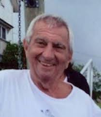 Dennis Grillo's Instagram, Twitter & Facebook