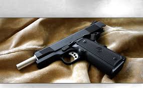 Gun wallpaper hd and 4k. Guns Wallpapers 1080p Guns Wallpaper Hd 1024x636 Download Hd Wallpaper Wallpapertip