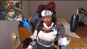Lifeline Cosplay Apexlegends Apex legends color blind option is so horrible that i have to keep if off to play the game. lifeline cosplay apexlegends