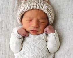 Emmalora (@tinybrownhouse) • Instagram photos and videos