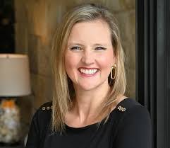 Lacey Lacey's Instagram, Twitter & Facebook