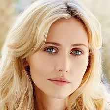 Watch Wonderland (2013) · Season 3 Full Episodes Free Online