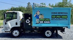 Should you start a tow truck business? How I Started A 18k Month Junk Removal Company Before Graduating From