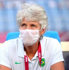 Quem vem ao canadá precisa, pelo menos, de um bom casaco adequado, algumas blusas térmicas, uma boa calça térmica e bota adequada para neve. Laiou20zfvuunm