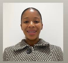 Experienced English Teacher Available for Full-time Position in Hanoi