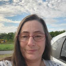 What churches in Muskogee County offer transportation?