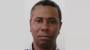 El secretario del PCC en Baire entra a la lista de represores cubanos  https://14ymedio.com/cuba/secretario-pcc-baire-entra-lista_1_1119348.html  👉 El dirigente ha sido incluido por encabezar las detenciones arbitrarias  luego de una protesta pacífica en la