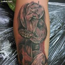 Just scroll down, and find one for yourself. 60 Phenomenal Apple Snake Tattoos Stock Segerios Com