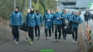 Bundesliga heute live im tv, livestream und liveticker. Sv Werder Bremen Ar Twitter Es Stehen Heute Wieder Mehr Jungs Auf Dem Platz Die Trainingsgruppe Wird Durch Einige Spieler Aus Der U23 Aufgefullt Max Kruse Und Pizarrinha Trainieren Heute Aufgrund Der