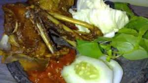 Sambal adalah istilah besar yang dalam kuliner indonesia merujuk pada saus pedas. Tutorial Sambal Lalapan Purnama Daftar Video Tips