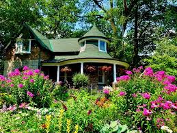 The video is available for download in high resolution quality up to 1920x1080. Essay On My Garden For Students And Children 500 Words Essay